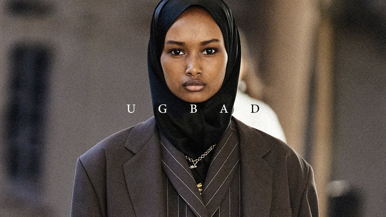 Untuk Pertama Kalinya Wanita Berhijab Tampil Di Sampul Majalah Terkenal Vogue Prancis